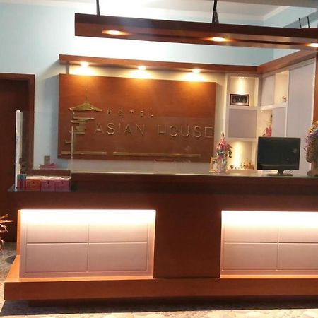 Asian House Уюни Екстериор снимка