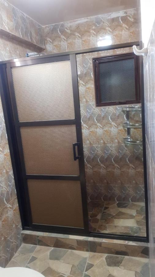 Asian House Уюни Екстериор снимка